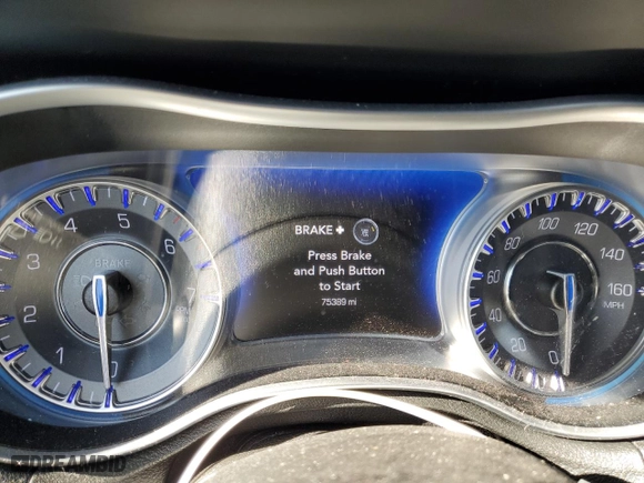 2021 Chrysler 300 with VIN 2C3CCABT6MH582242, listed as a Copart auction lot 43637565 with 75,389 mi miles and Salvage Title. Bid and sale history available at carsss.com. Image 9.