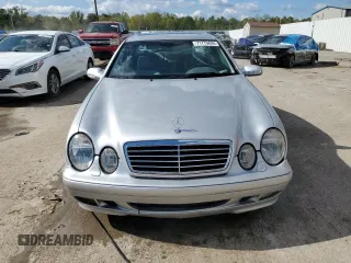 2000 Mercedes-Benz CLK 320/430 with VIN WDBLJ65G9YF132328, listed as a Copart auction lot 71779694 with 113,412 mi miles and Salvage Title. Bid and sale history available at DreamBid. Image 5.