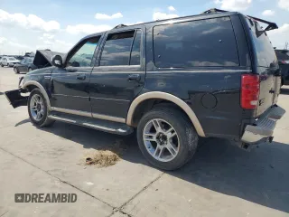 1998 Ford Expedition XLT with VIN 1FMRU17L2WLB50938, listed as a Copart auction lot 72033484 with 199,898 mi miles and Salvage Title. Bid and sale history available at carsss.com. Image 2.