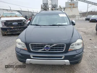 2013 Volvo XC90 Premier Plus with VIN YV4952CY9D1655924, listed as a IAAI auction lot 41375870 with 180,608 mi miles. Bid and sale history available at carsss.com. Image 6.