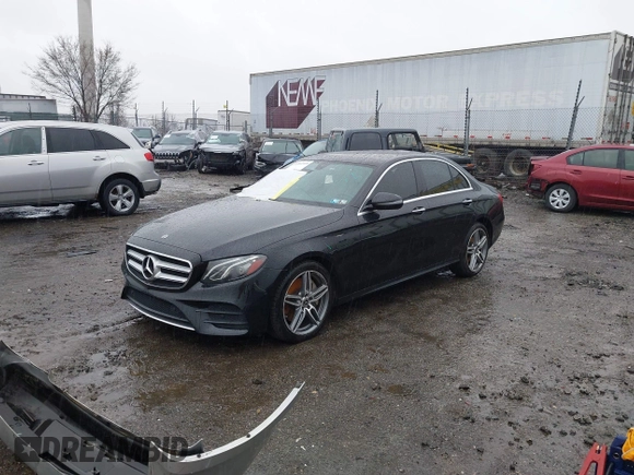 2018 Mercedes-Benz E with VIN WDDZF4KB5JA352116, listed as a IAAI auction lot 41863109 with 71,039 mi miles. Bid and sale history available at carsss.com. Image 18.