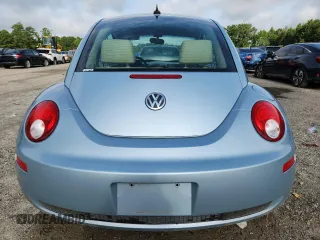 2010 Volkswagen Beetle with VIN 3VWRG3AG9AM018685, listed as a Copart auction lot 64543775 with 103,537 mi miles and Salvage title. Bid and sale history available at DreamBid. Image 6.