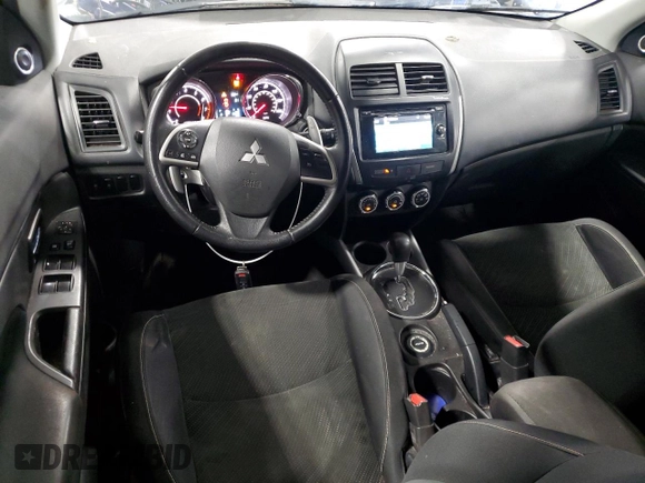 2014 Mitsubishi Outlander SE z VIN 4A4AR4AU6EE026656, wystawiony jako Copart lot #52806745 z przebiegiem 177 933 mil mil oraz Szkoda całkowita • Salvage title. Historia ofert i sprzedaży dostępna na DreamBid. Obrazek 8.
