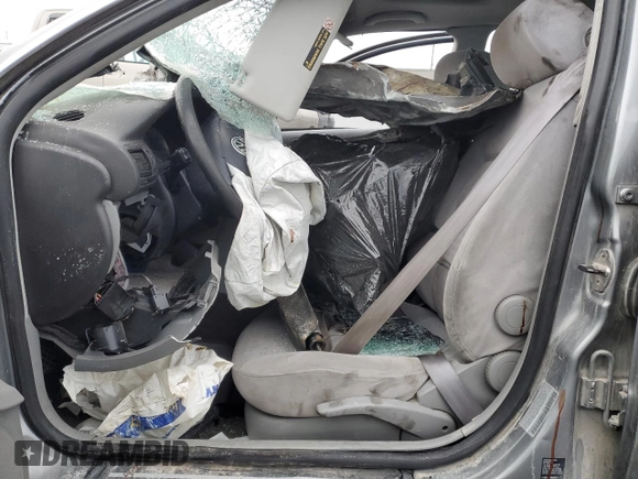 2003 Volkswagen Passat GLS z VIN WVWPD63B63P033986, wystawiony jako Copart lot #43545515 z przebiegiem Nie podano mil oraz Szkoda całkowita • Salvage title. Historia ofert i sprzedaży dostępna na DreamBid. Obrazek 7.