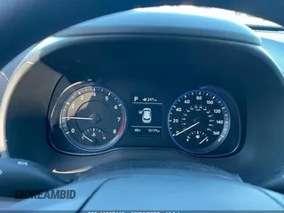 2018 Hyundai Kona SE with VIN KM8K1CAA8JU101050, listed as a IAAI auction lot 41617412 with 10,179 mi miles. Bid and sale history available at carsss.com. Image 6.