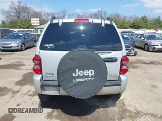 2006 Jeep Liberty Limited with VIN 1J8GL58K46W229191, listed as a IAAI auction lot 42010723 with 109,178 mi miles. Bid and sale history available at carsss.com. Image 17.