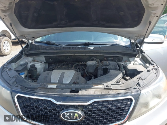 2011 Kia Sorento SX with VIN 5XYKWDA21BG144877, listed as a IAAI auction lot 42597458 with 238,443 mi miles and . Bid and sale history available at DreamBid. Image 10.