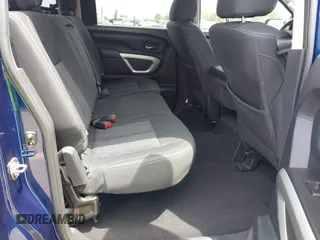 2017 Nissan Titan SV z VIN 1N6AA1EJ1HN535598, wystawiony jako IAAI lot #42237925 z przebiegiem 49 425 mil mil oraz . Historia ofert i sprzedaży dostępna na DreamBid. Obrazek 8.