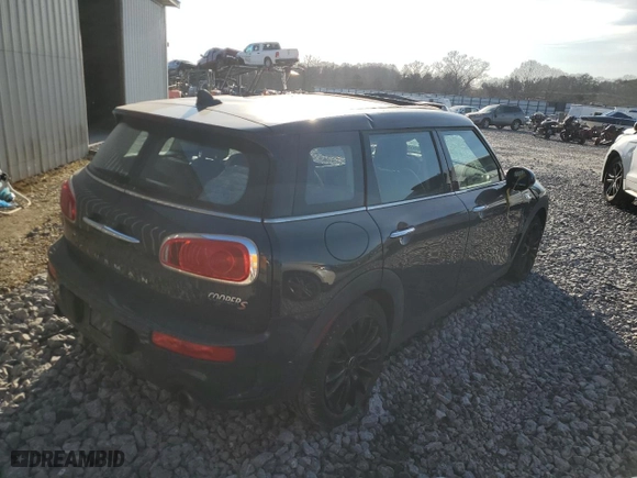 2017 MINI Clubman Cooper S with VIN WMWLU5C56H2E82138, listed as a Copart auction lot 43069995 with 0 mi miles and Salvage Title. Bid and sale history available at carsss.com. Image 3.