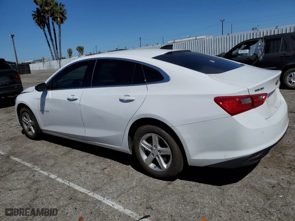 2020 Chevrolet Malibu LS with VIN 1G1ZC5ST8LF087823, listed as a Copart auction lot 49194063 with 33,402 mi miles and Salvage Title. Bid and sale history available at carsss.com. Image 2.