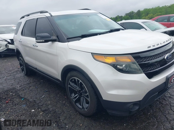 2014 Ford Explorer Sport z VIN 1FM5K8GT1EGC33121, wystawiony jako IAAI lot #41971805 z przebiegiem 148 234 mil mil oraz . Historia ofert i sprzedaży dostępna na DreamBid. Obrazek 1.