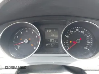 2015 Volkswagen Jetta SE with VIN 3VWD07AJ4FM353782, listed as a IAAI auction lot 42544354 with 195,457 mi miles and . Bid and sale history available at DreamBid. Image 7.