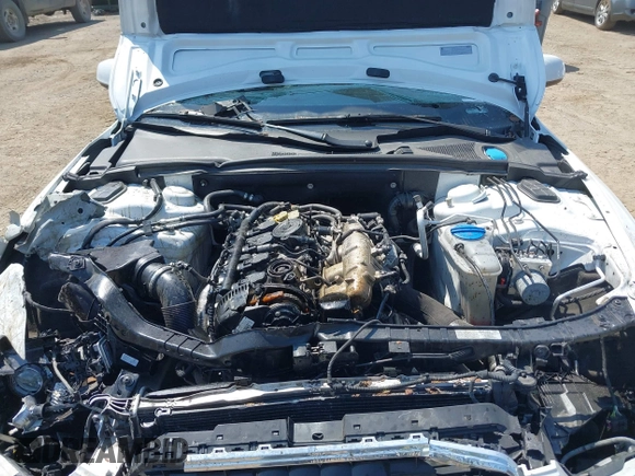 2015 Audi A5 Premium with VIN WAUCFAFR8FA028720, listed as a IAAI auction lot 39410245 with 68,002 mi miles. Bid and sale history available at carsss.com. Image 10.
