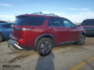 2024 Nissan Pathfinder SL with VIN 5N1DR3CC2RC205762, listed as a Copart auction lot 83455004 with 13,792 mi miles and Salvage Title. Bid and sale history available at carsss.com. Image 3.