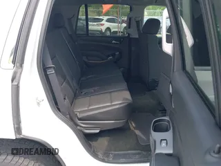 2018 Chevrolet Tahoe Commercial z VIN 1GNSKDEC8JR238969, wystawiony jako IAAI lot #42440047 z przebiegiem 126 373 mil mil oraz . Historia ofert i sprzedaży dostępna na DreamBid. Obrazek 8.