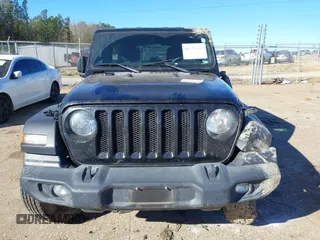 2020 Jeep Wrangler Unlimited Sport Altitude z VIN 1C4HJXDG0LW171400, wystawiony jako IAAI lot #41373446 z przebiegiem 82 113 mil mil oraz . Historia ofert i sprzedaży dostępna na DreamBid. Obrazek 12.