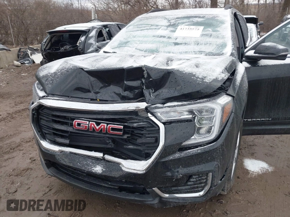 2022 GMC Terrain SLE with VIN 3GKALMEV7NL113014, listed as a IAAI auction lot 41735575 with 35,322 mi miles. Bid and sale history available at carsss.com. Image 6.