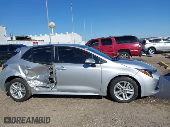 2020 Toyota Corolla Hatchback SE with VIN JTND4RBE0L3081535, listed as a IAAI auction lot 41721684 with 49,373 mi miles. Bid and sale history available at carsss.com. Image 13.