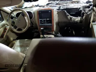 2009 Ford Explorer Eddie Bauer с VIN 1FMEU64EX9UA08871, выставлен на аукционе Copart как лот 43008585 с пробегом Не указан миль и На запчасти • Non repairable. История ставок и продаж доступна на DreamBid. Изображение 8.