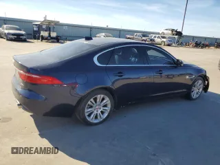 2016 Jaguar XF 35t Premium z VIN SAJBD4BV9GCY24246, wystawiony jako Copart lot #80526534 z przebiegiem Nie podano mil oraz Czysty tytuł • Clean title. Historia ofert i sprzedaży dostępna na DreamBid. Obrazek 3.