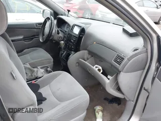 2005 Toyota Sienna CE with VIN 5TDZA23C15S230107, listed as a IAAI auction lot 41924994 with Not Provided miles and . Bid and sale history available at DreamBid. Image 5.