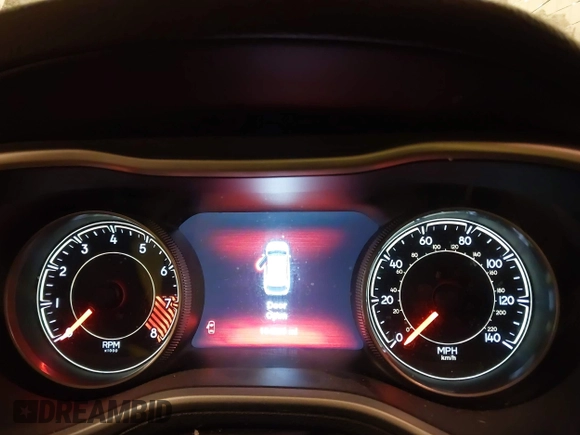 2015 Jeep Cherokee Trailhawk с VIN 1C4PJMBSXFW525218, выставлен на аукционе IAAI как лот 42032130 с пробегом 164 289 миль миль и . История ставок и продаж доступна на DreamBid. Изображение 7.