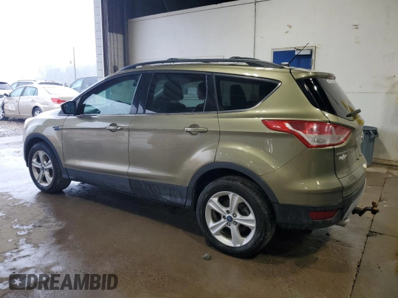 2013 Ford Escape SE z VIN 1FMCU9GX0DUA43966, wystawiony jako Copart lot #66152725 z przebiegiem 122 498 mil mil oraz Czysty tytuł • Clean title. Historia ofert i sprzedaży dostępna na DreamBid. Obrazek 2.
