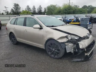 2013 Volkswagen Jetta TDI w/Sunroof & Nav с VIN 3VWPL7AJ8DM630757, выставлен на аукционе Copart как лот 58004715 с пробегом 163 682 миль миль и Списание • Salvage title. История ставок и продаж доступна на DreamBid. Изображение 4.