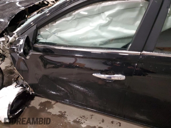 2025 Nissan Altima SV with VIN 1N4BL4DW3SN323038, listed as a Copart auction lot 87637685 with Not Provided miles and Non Repairable. Bid and sale history available at DreamBid. Image 7.