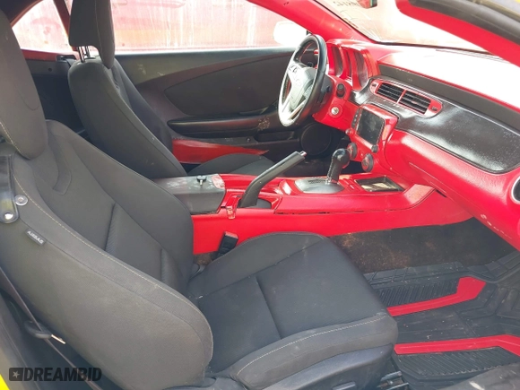 2014 Chevrolet Camaro LT with VIN 2G1FB3D36E9312209, listed as a IAAI auction lot 42098142 with 158,090 mi miles. Bid and sale history available at carsss.com. Image 5.