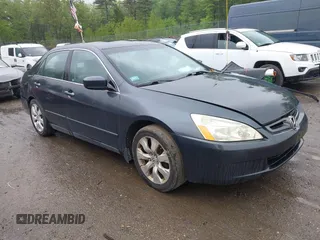 2005 Honda Accord LX z VIN 1HGCM56435A032033, wystawiony jako IAAI lot #42330649 z przebiegiem 236 298 mil mil oraz . Historia ofert i sprzedaży dostępna na DreamBid. Obrazek 1.