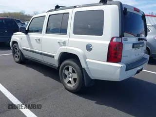 2007 Jeep Commander Sport with VIN 1J8HG48P27C539194, listed as a IAAI auction lot 41827968 with 244,785 mi miles and . Bid and sale history available at DreamBid. Image 3.