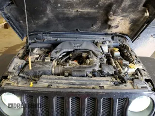 2018 Jeep Wrangler Unlimited Rubicon z VIN 1C4HJXFG0JW113054, wystawiony jako Copart lot #55884355 z przebiegiem Nie podano mil oraz Szkoda całkowita • Salvage title. Historia ofert i sprzedaży dostępna na DreamBid. Obrazek 11.