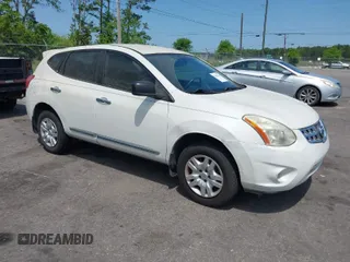 2011 Nissan Rogue SV with VIN JN8AS5MT3BW157820, listed as a IAAI auction lot 42028124 with 151,801 mi miles. Bid and sale history available at carsss.com. Image 1.