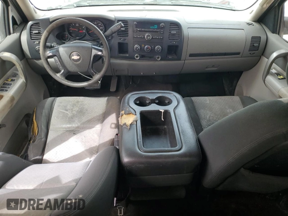 2008 Chevrolet Silverado 1500 1LT with VIN 1GCEC19C88Z322909, listed as a Copart auction lot 49588055 with 234,384 mi miles and Salvage Title. Bid and sale history available at DreamBid. Image 8.