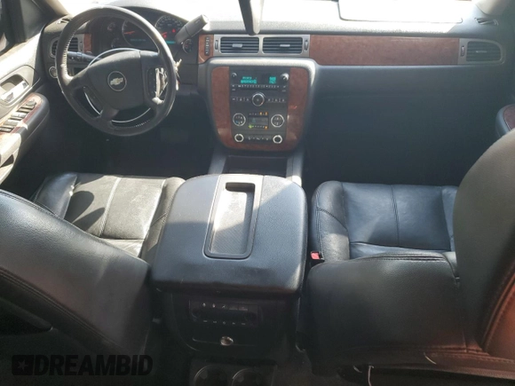 2008 Chevrolet Suburban Commercial with VIN 1GNFC16008R102380, listed as a Copart auction lot 74749604 with 170,711 mi miles and Salvage Title. Bid and sale history available at carsss.com. Image 8.