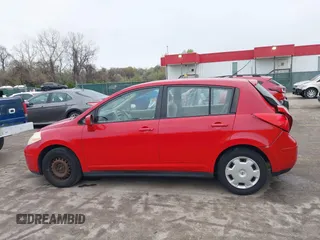 2007 Nissan Versa 1.8 S with VIN 3N1BC13EX7L364889, listed as a IAAI auction lot 42008734 with 147,613 mi miles. Bid and sale history available at carsss.com. Image 14.