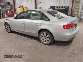 2010 Audi A4 2.0T Premium with VIN WAUAFAFL5AN058231, listed as a IAAI auction lot 41561885 with 100,975 mi miles. Bid and sale history available at carsss.com. Image 3.