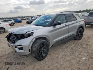 2023 Ford Explorer ST-Line with VIN 1FMSK7KH5PGB05208, listed as a Copart auction lot 64032885 with 35,251 mi miles and Salvage title. Bid and sale history available at DreamBid. Image 1.