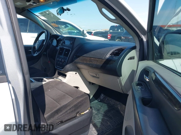 2013 Dodge Grand Caravan SXT with VIN 2C4RDGCG3DR600651, listed as a IAAI auction lot 41947769 with 201,824 mi miles and . Bid and sale history available at DreamBid. Image 5.