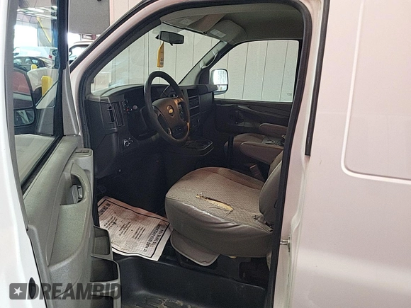 2015 Chevrolet Express Cargo with VIN 1GCWGFCF2F1262646, listed as a IAAI auction lot 42801576 with 165,952 mi miles and . Bid and sale history available at DreamBid. Image 14.