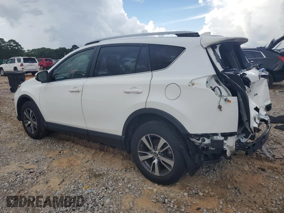 2018 Toyota RAV4 XLE with VIN JTMWFREV0JJ204150, listed as a Copart auction lot 59610825 with 34,730 mi miles and Salvage title. Bid and sale history available at DreamBid. Image 2.
