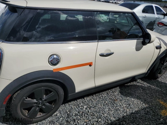 2022 MINI Hardtop 2 Door Cooper S with VIN WMW53DH01N2P69284, listed as a Copart auction lot 74523434 with 0 mi miles and Non Repairable. Bid and sale history available at carsss.com. Image 12.