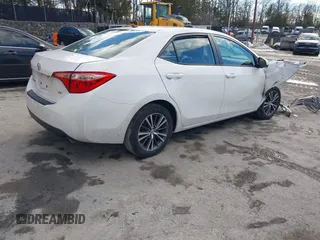 2019 Toyota Corolla L z VIN 2T1BURHE3KC133412, wystawiony jako IAAI lot #41477656 z przebiegiem 50 234 mil mil oraz . Historia ofert i sprzedaży dostępna na DreamBid. Obrazek 4.
