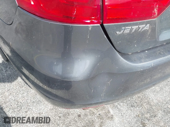 2013 Volkswagen Jetta SE with VIN 3VWDP7AJ1DM280251, listed as a IAAI auction lot 42391472 with 98,788 mi miles and . Bid and sale history available at DreamBid. Image 12.