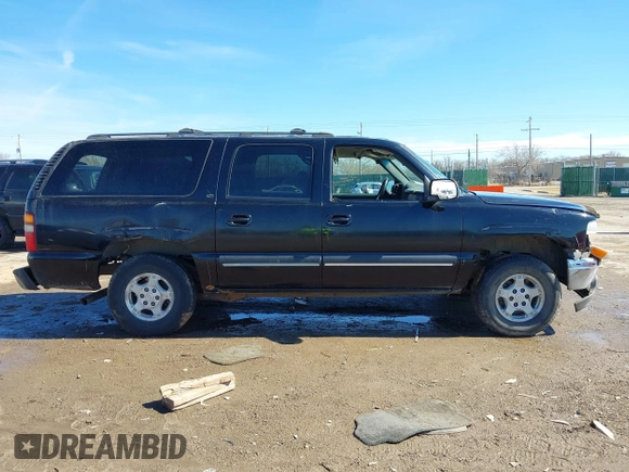2002 Chevrolet Suburban Z71 with VIN 3GNFK16Z32G202949, listed as a IAAI auction lot 41637140 with 277,161 mi miles. Bid and sale history available at carsss.com. Image 14.