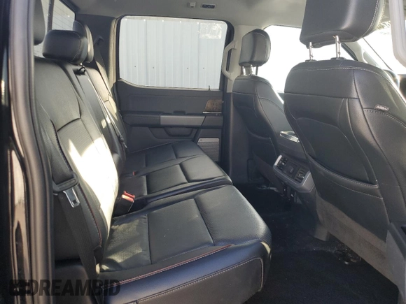 2023 Ford F-150 XL z VIN 1FTEW1CPXPKD60300, wystawiony jako Copart lot #62825095 z przebiegiem Nie podano mil oraz Nie do naprawy • Non repairable. Historia ofert i sprzedaży dostępna na DreamBid. Obrazek 10.