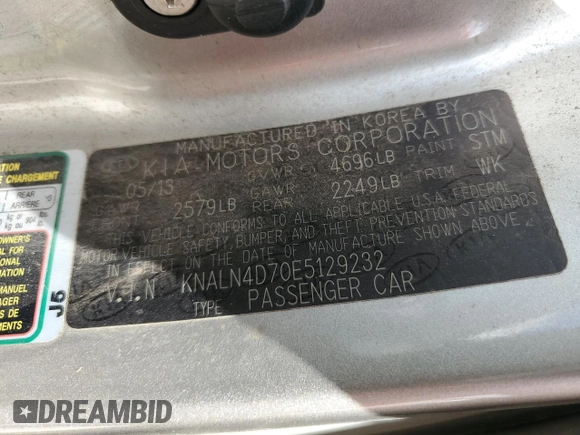 2014 Kia Cadenza Premium with VIN KNALN4D70E5129232, listed as a Copart auction lot 76173074 with 135,856 mi miles and Salvage Title. Bid and sale history available at carsss.com. Image 13.