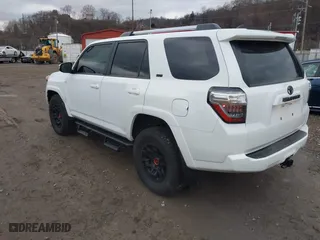 2024 Toyota 4Runner SR5 Premium with VIN JTENU5JR7R6259742, listed as a IAAI auction lot 41722316 with 12,059 mi miles. Bid and sale history available at carsss.com. Image 3.