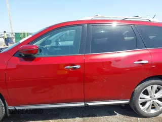 2018 Nissan Pathfinder SL with VIN 5N1DR2MN4JC665214, listed as a IAAI auction lot 41970395 with 183,111 mi miles. Bid and sale history available at carsss.com. Image 14.